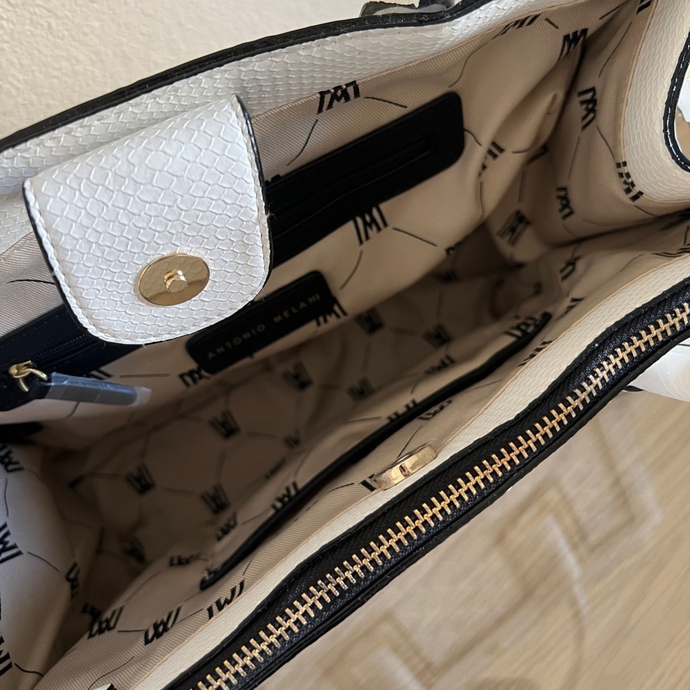 Antonio Melani Elegant White and Black Women Handbag in plastic leather Dillards - Picture 5 of 10